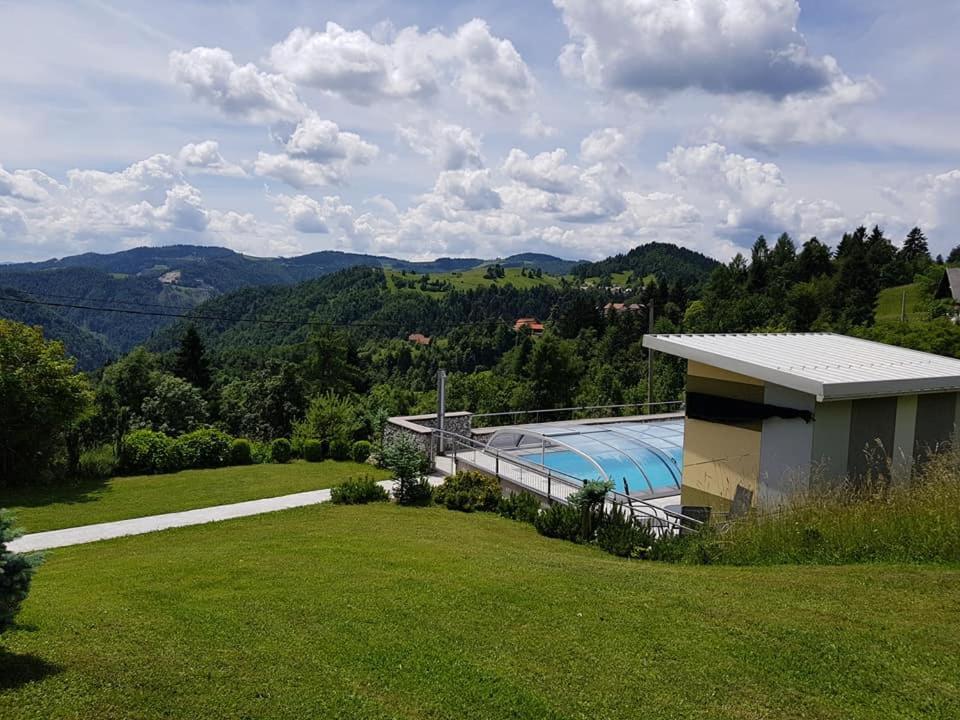 Apartments Za Grapo Cerkno Eksteriør billede